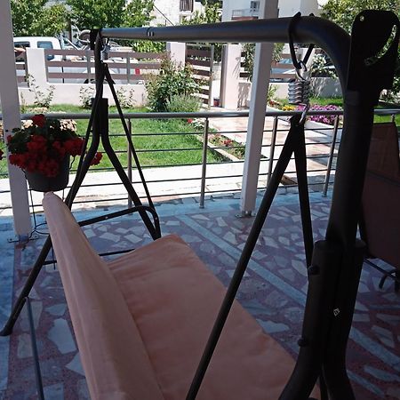 Apartamento Roses 2 Skala Sotiros Exterior foto