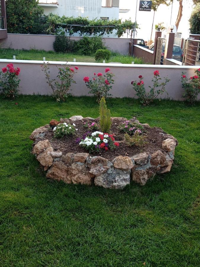 Apartamento Roses 2 Skala Sotiros Exterior foto